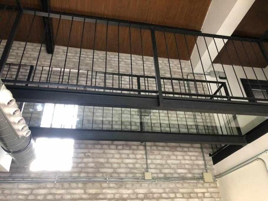 Alojamiento El Pez Casa Con Piscina Climatizada Villafranca de los Caballeros Dış mekan fotoğraf