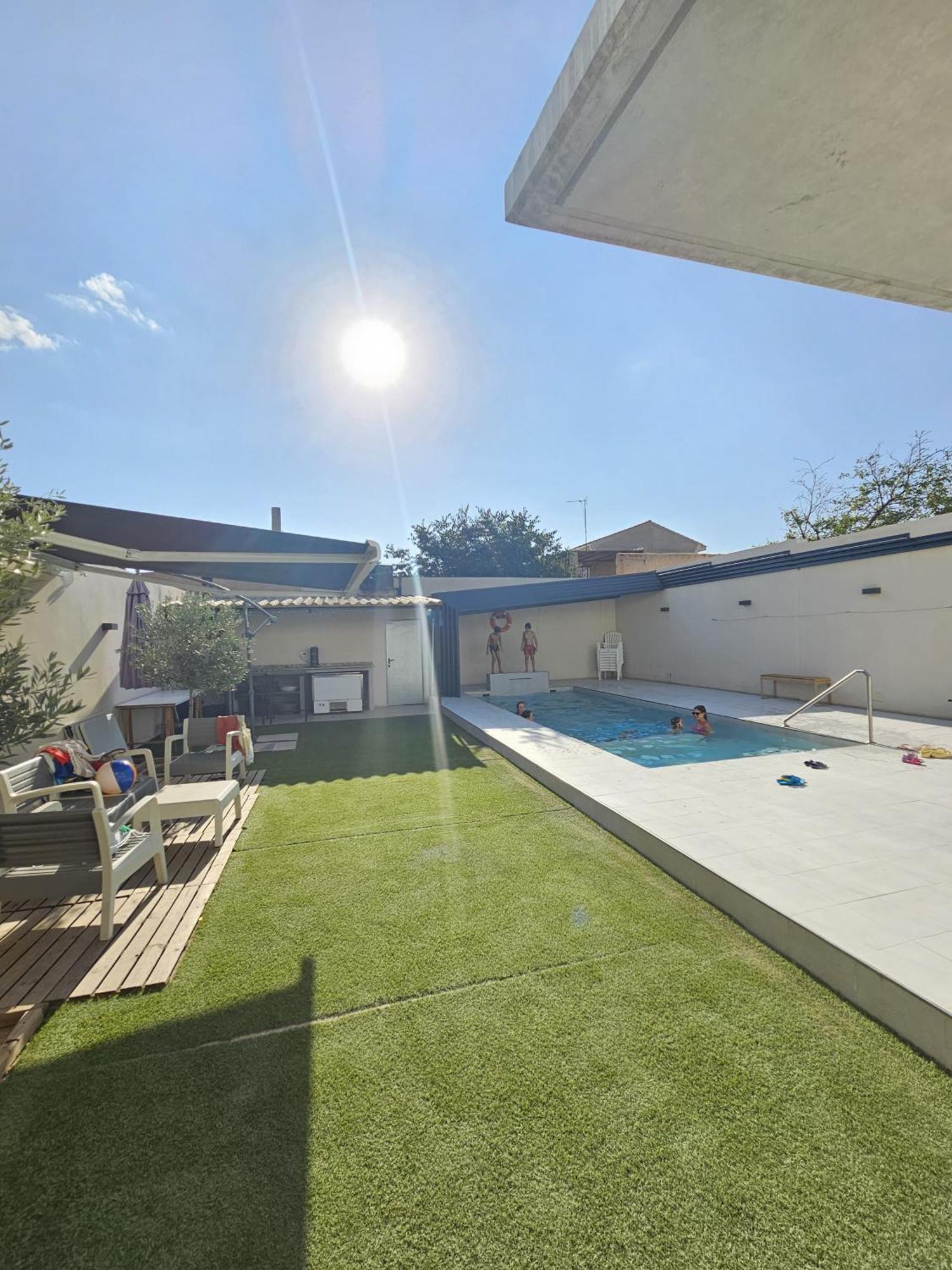 Alojamiento El Pez Casa Con Piscina Climatizada Villafranca de los Caballeros Dış mekan fotoğraf