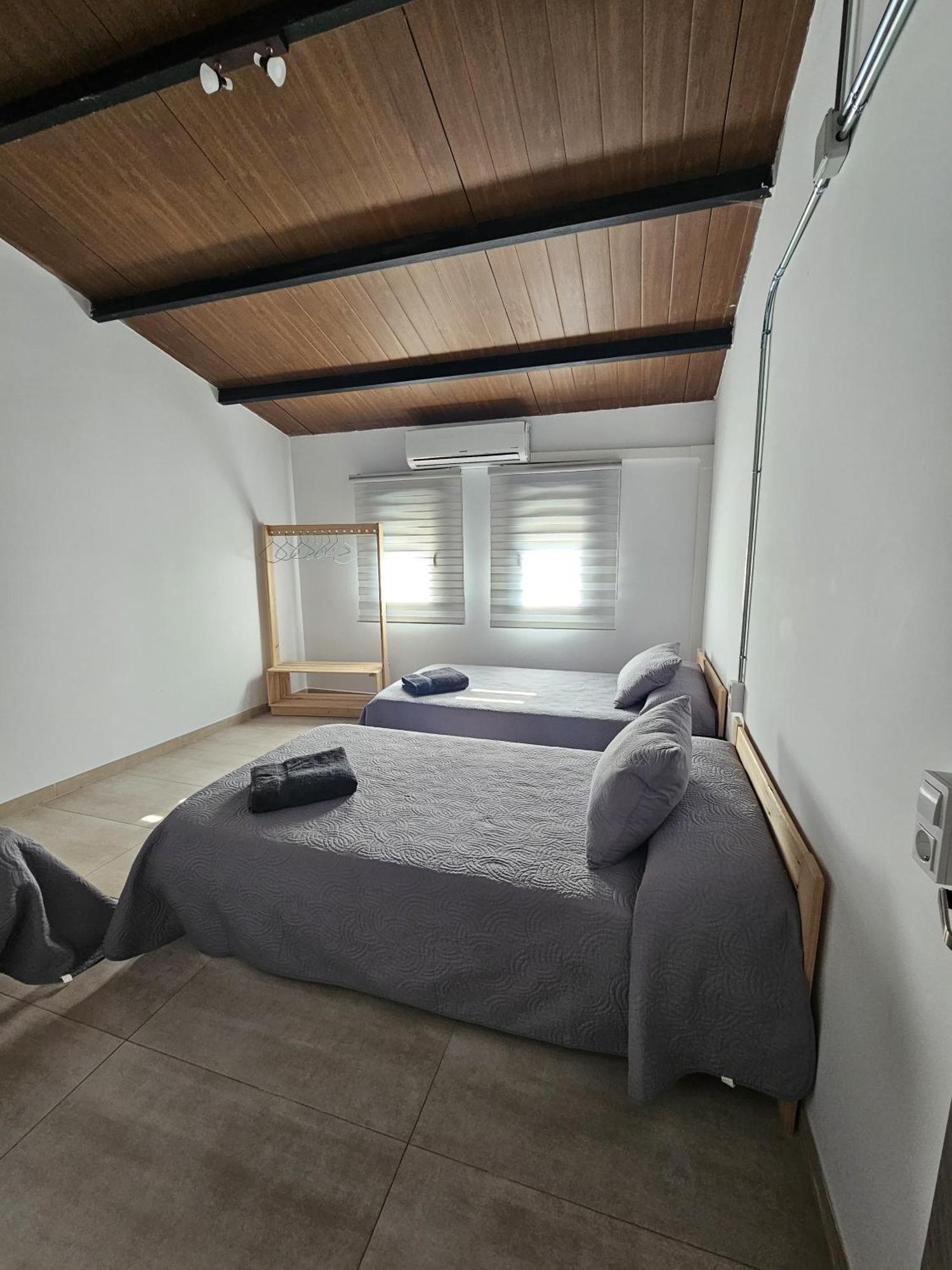 Alojamiento El Pez Casa Con Piscina Climatizada Villafranca de los Caballeros Dış mekan fotoğraf