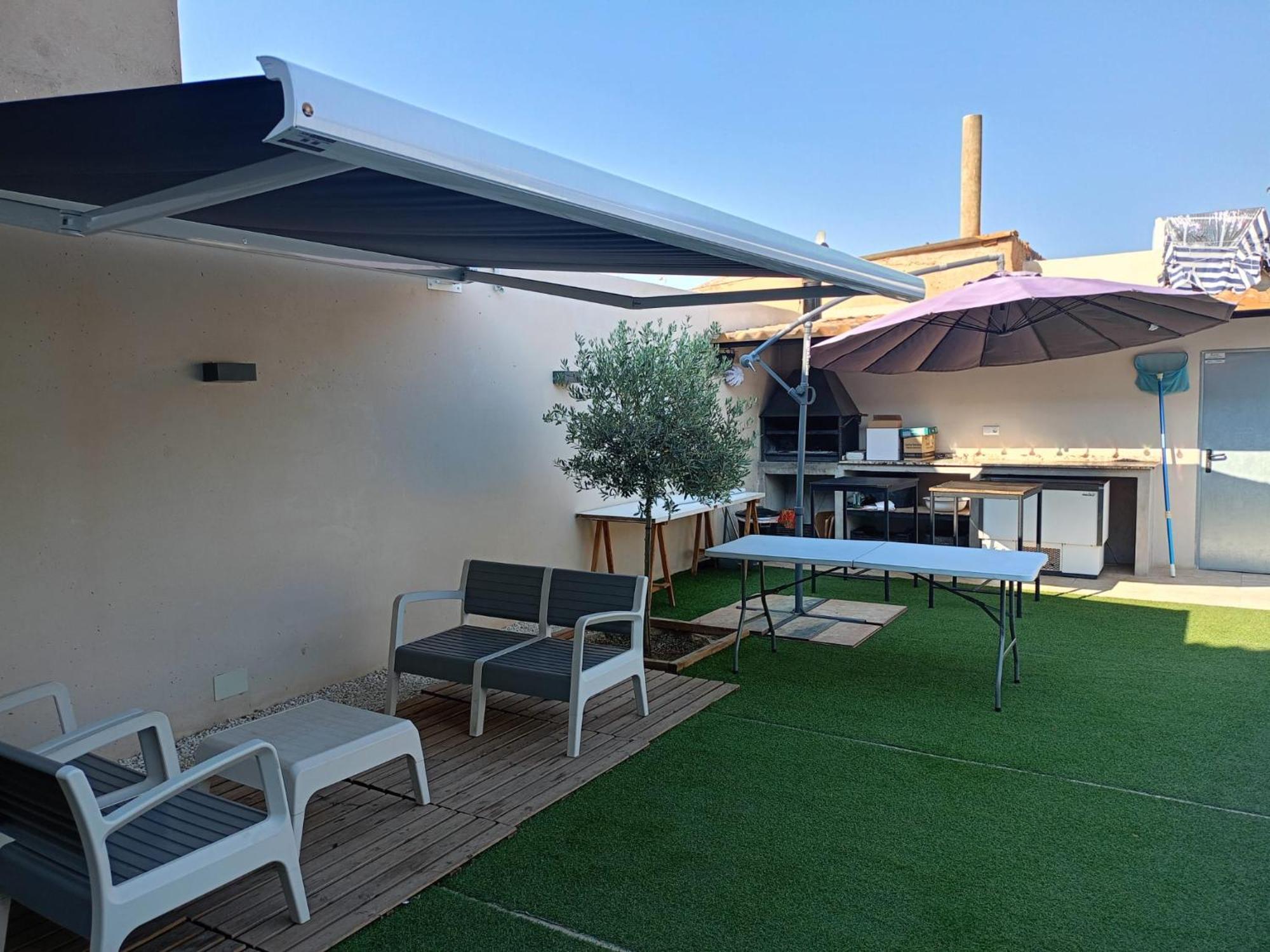 Alojamiento El Pez Casa Con Piscina Climatizada Villafranca de los Caballeros Dış mekan fotoğraf